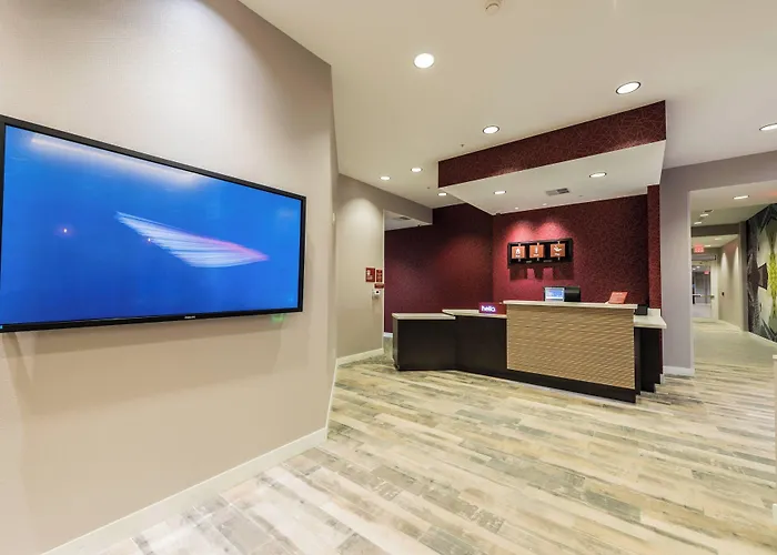 Towneplace By Marriott Chicago Hotel