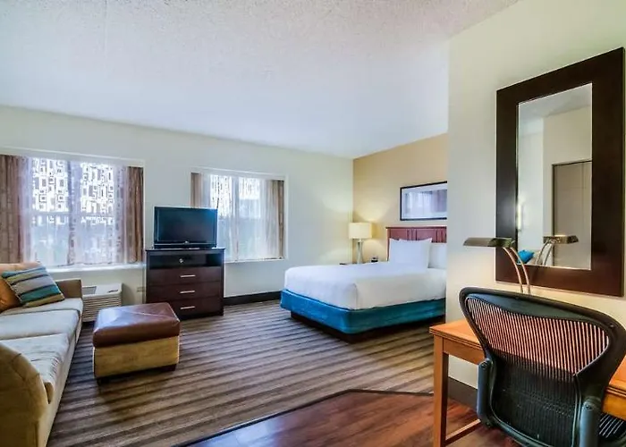 Отель Towneplace By Marriott Chicago